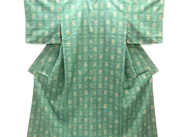 枡に幾何学模様織出し手織り紬着物